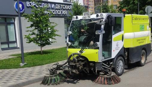 Результаты благоустройства в жилых домах «Максимова 37Б и 39» за июнь 2025